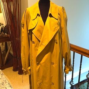 Authentic Christian Dior Vintage Military Trench sz 10 excellent condition ❤️